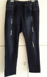 Jane doe distressed jeans